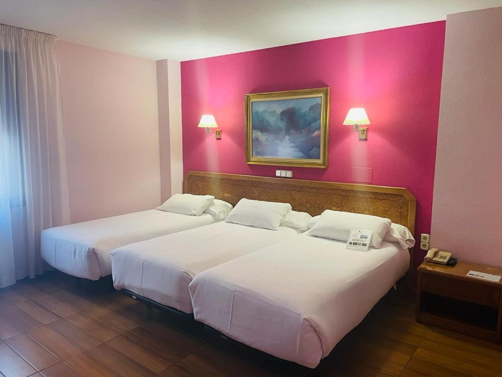 Hotel Don Carmelo Авила Экстерьер фото